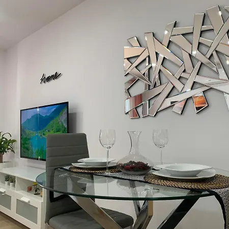 Apartamento A Estrenar Preciosa Suite-céntrico-con Jardín Y Porche