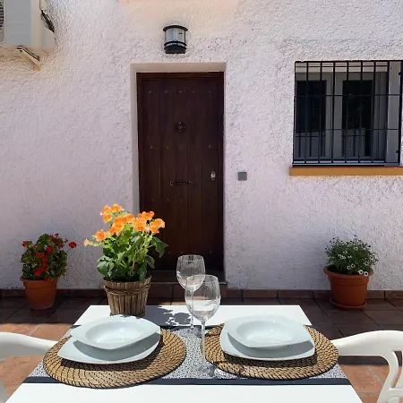 아파트 A Estrenar Preciosa Suite-centrico-con Jardin Y Porche *