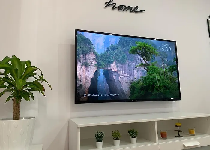 A Estrenar Preciosa Suite-centrico-con Jardin Y Porche Torremolinos