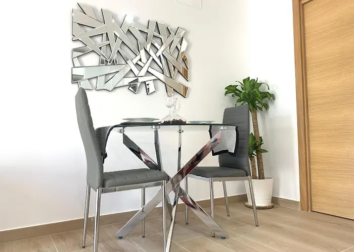 A Estrenar Preciosa Suite-céntrico-con Jardín Y Porche