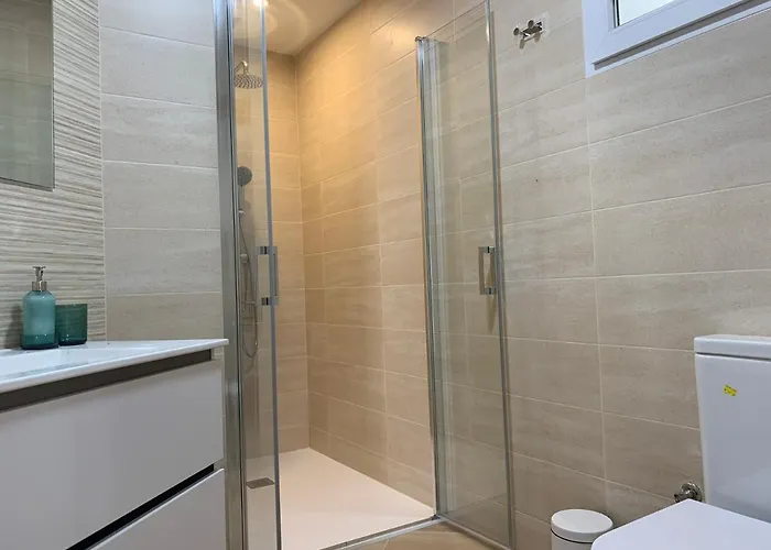 A Estrenar Preciosa Suite-céntrico-con Jardín Y Porche *