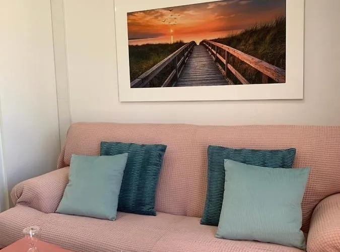 A Estrenar Preciosa Suite-centrico-con Jardin Y Porche Torremolinos