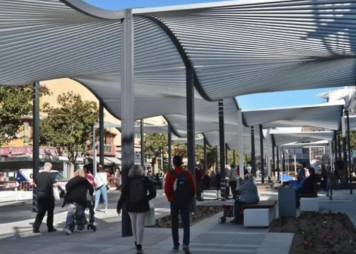 A Estrenar Preciosa Suite-céntrico-con Jardín Y Porche Apartamento