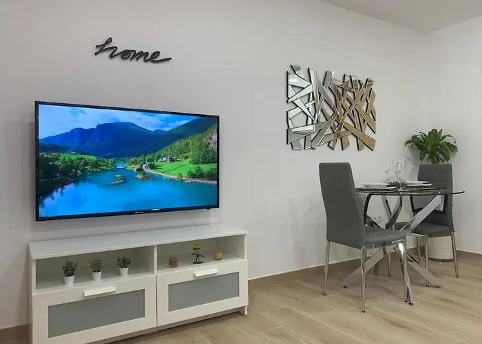 A Estrenar Preciosa Suite-céntrico-con Jardín Y Porche Apartamento