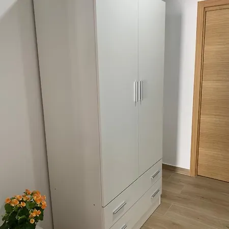 A Estrenar Preciosa Suite-centrico-con Jardin Y Porche דירה *
